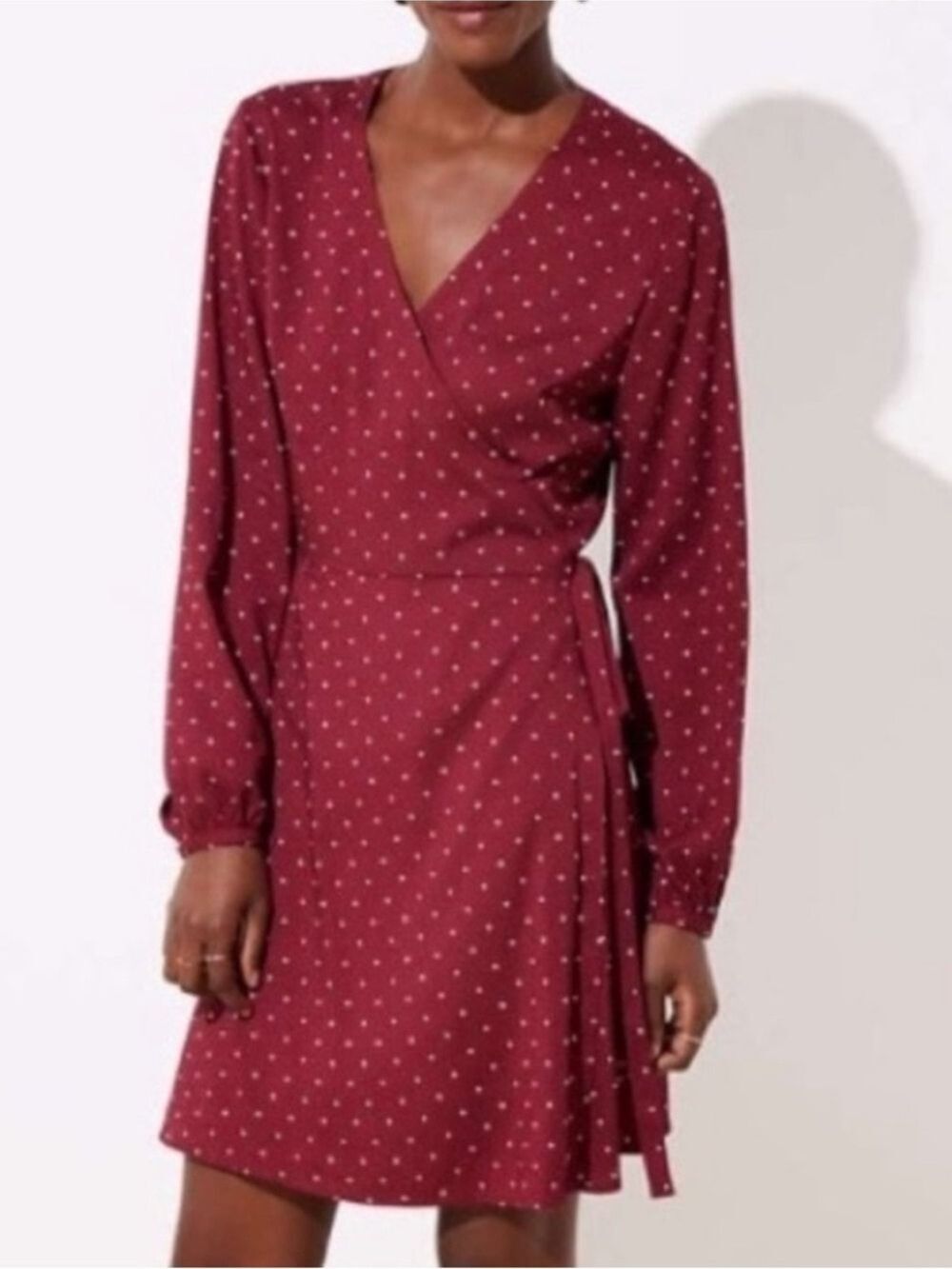 LOFT Women's Maroon Star Print Long Sleeve Wrap Size 4